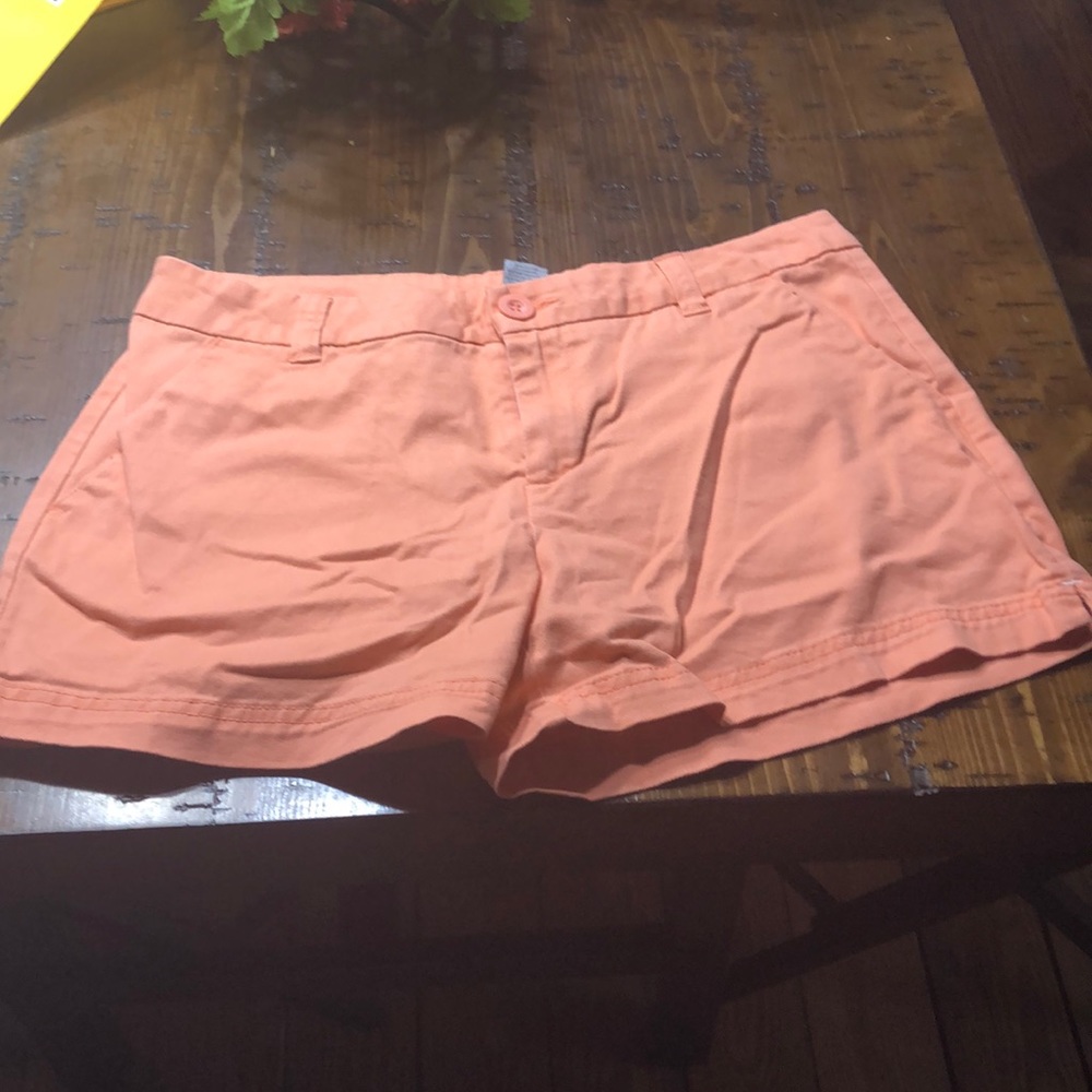 Size 8 coral dress shorts. Bcg brand